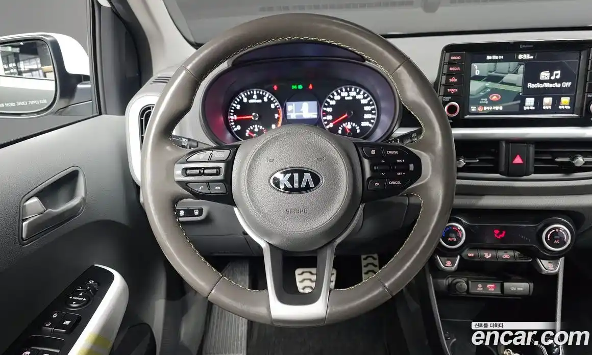 Kia Morning 2018 1.0 Автомат в Москве № 532188, фото 13