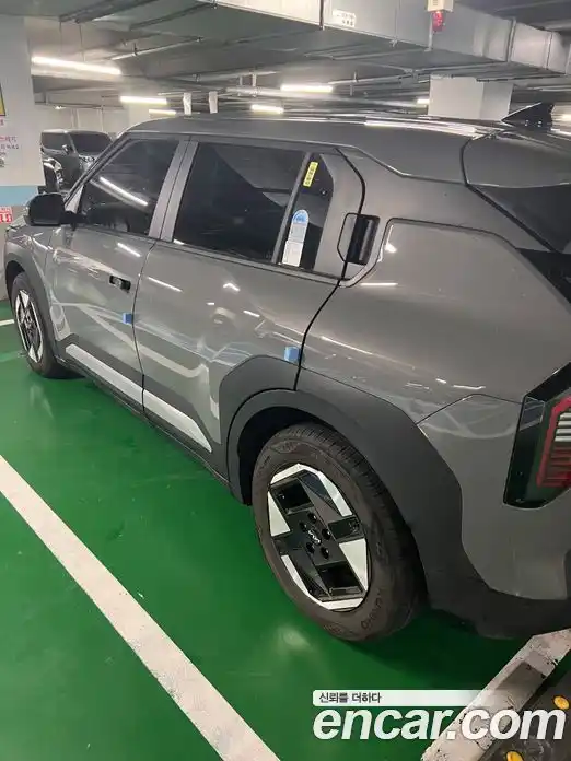 Kia EV3 2026 1.0 Автомат в Москве № 532376, фото 3