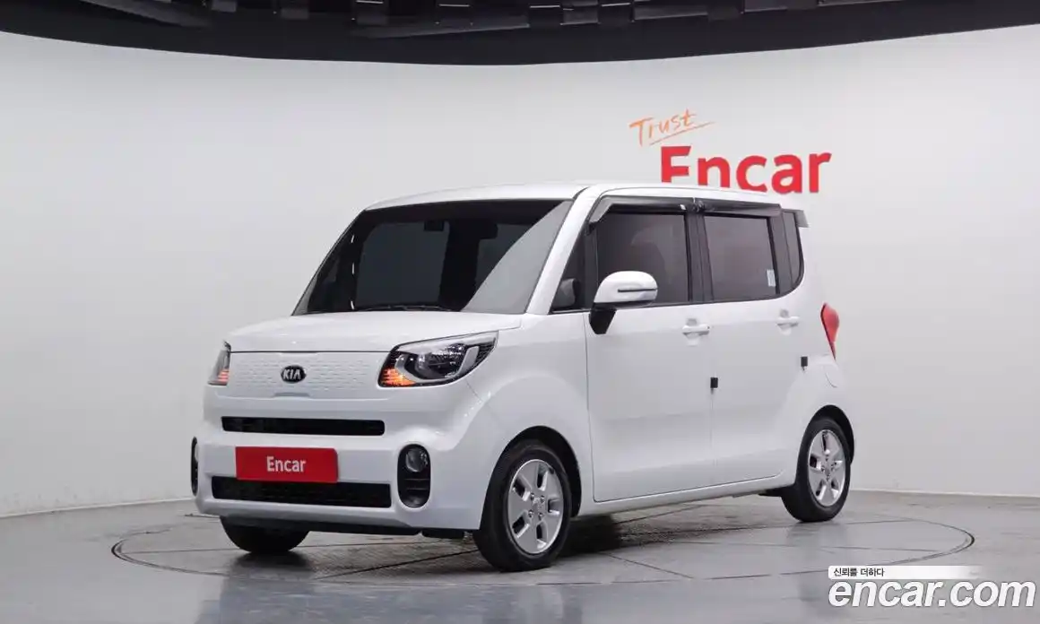 Kia Ray 2019 1.0 Автомат в Москве № 532709, фото 1