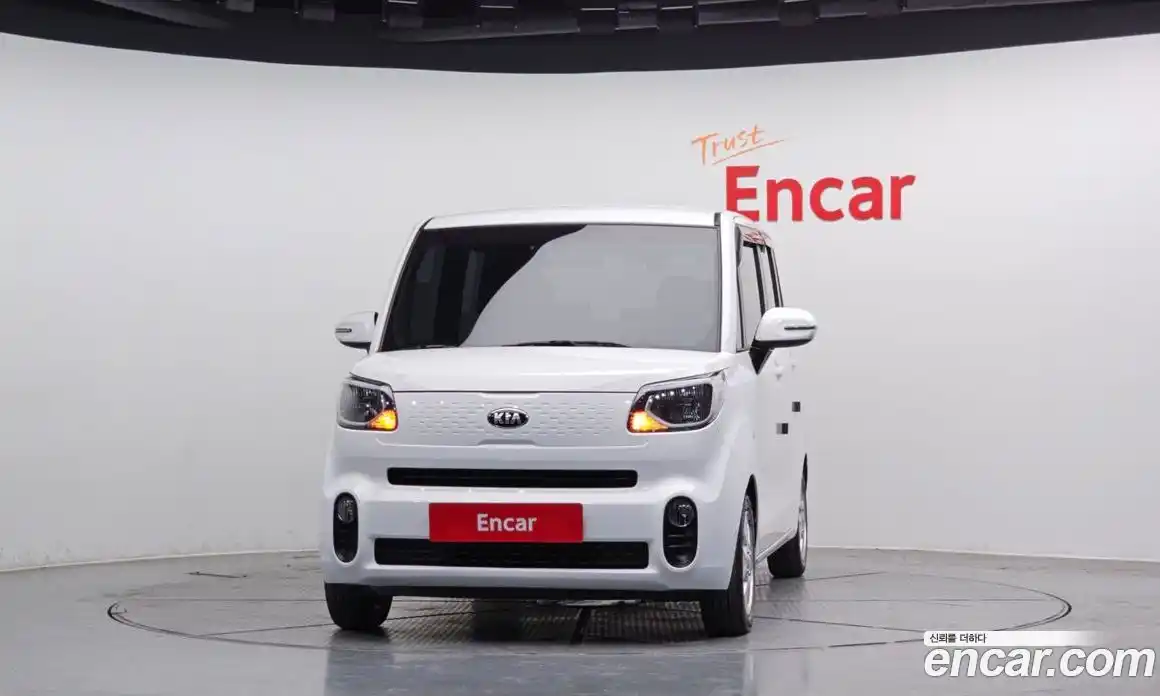 Kia Ray 2019 1.0 Автомат в Москве № 532709, фото 3