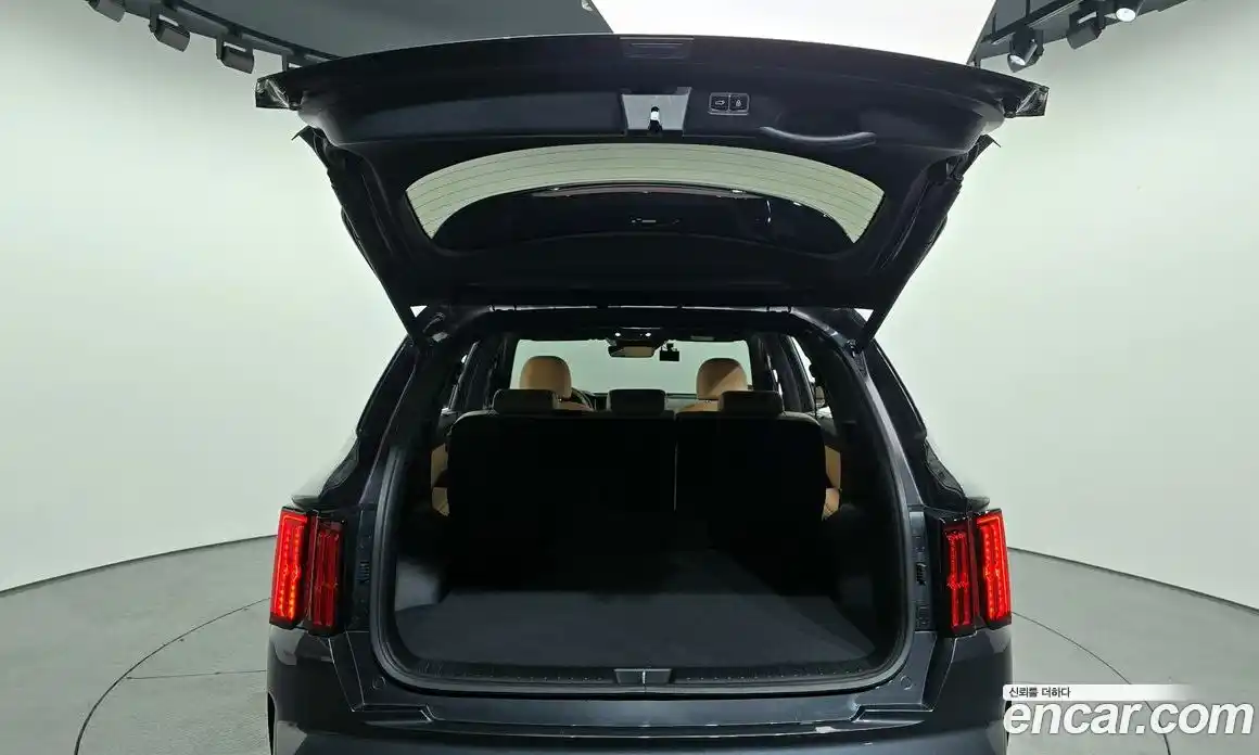 Kia Sorento 2023 1.6 Автомат в Москве № 532812, фото 20