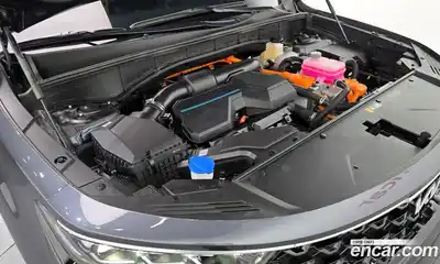 Kia Sorento 2023 1.6 Автомат в Москве № 532812, миниатюра 6