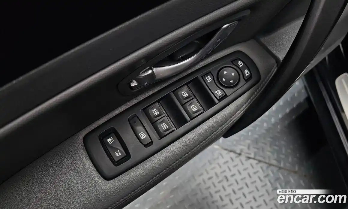 Renault SM5 2010 2.0 Автомат в Москве № 533549, фото 16