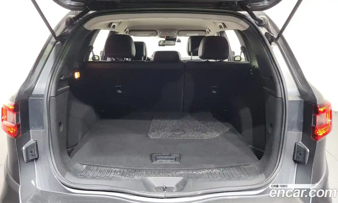 Renault QM6 2018 2.0 Автомат в Москве № 533570, фото 19