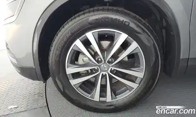 Renault QM6 2018 2.0 Автомат в Москве № 533570, миниатюра 4