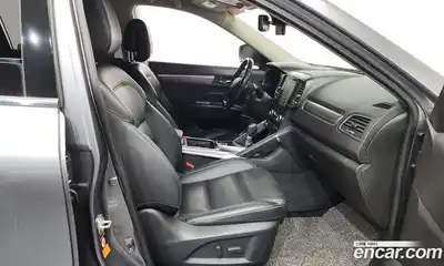 Renault QM6 2018 2.0 Автомат в Москве № 533570, миниатюра 10