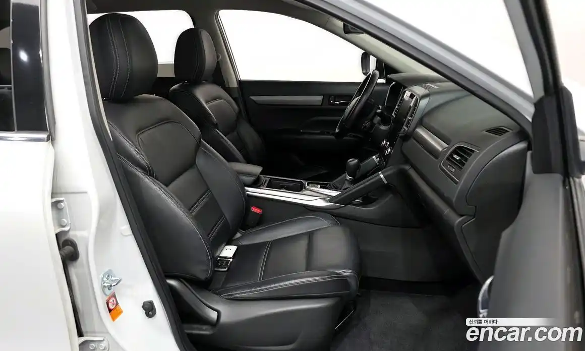 Renault QM6 2023 2.0 Автомат в Москве № 533767, фото 11