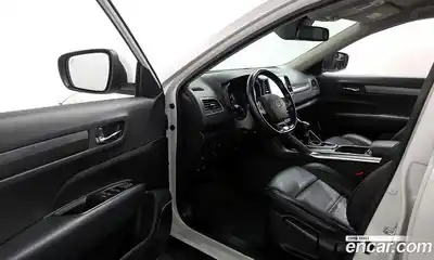 Renault QM6 2023 2.0 Автомат в Москве № 533767, миниатюра 10