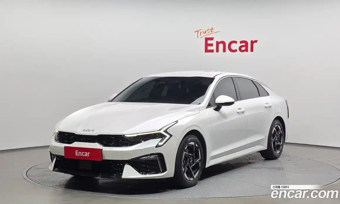 Kia K5 2025 2.0 Автомат в Москве № 534080, фото 1