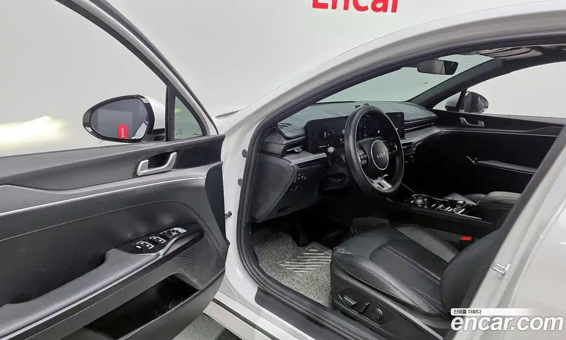 Kia K5 2025 2.0 Автомат в Москве № 534080, фото 10