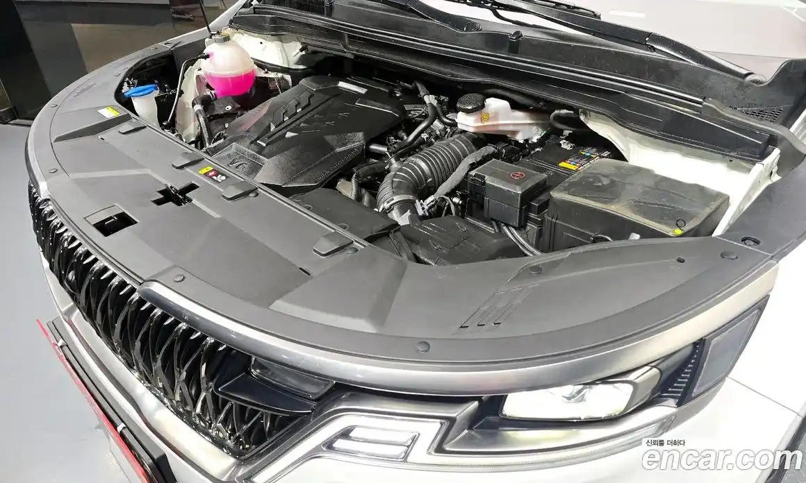 Kia Canival 2023 3.5 Автомат в Москве № 534148, фото 6