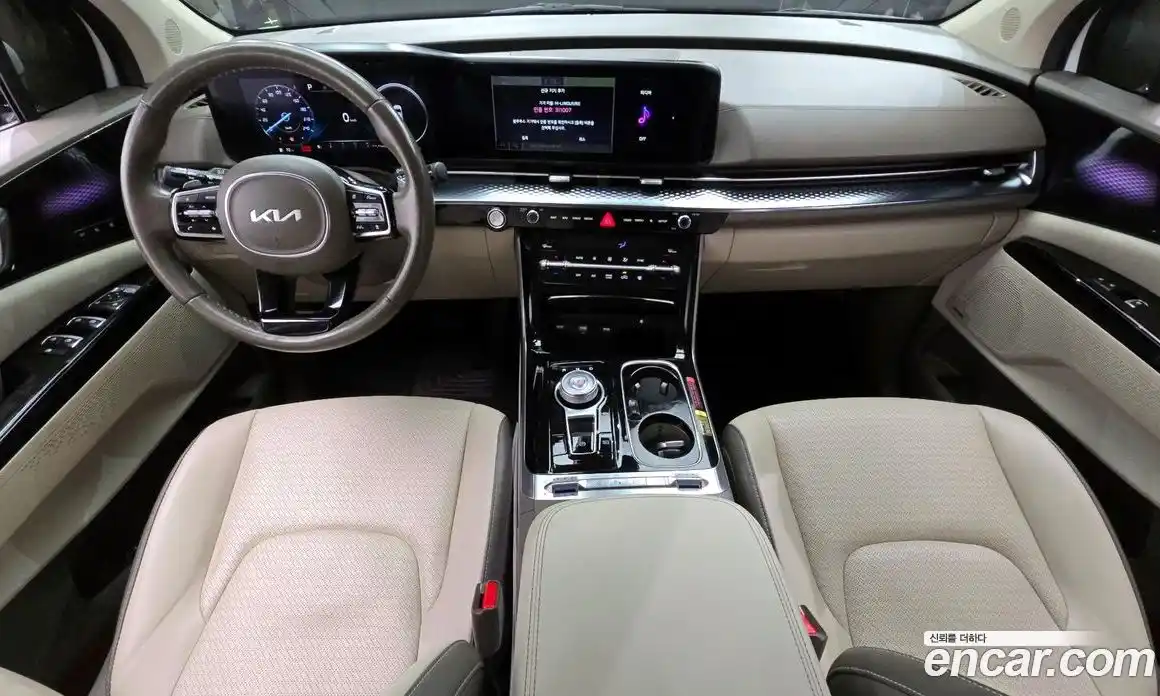 Kia Canival 2023 3.5 Автомат в Москве № 534148, фото 7