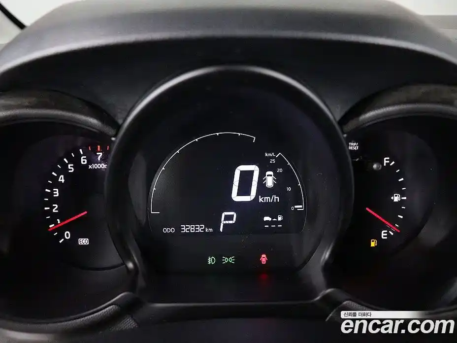 Kia Ray 2016 1.0 Автомат в Москве № 534360, фото 6