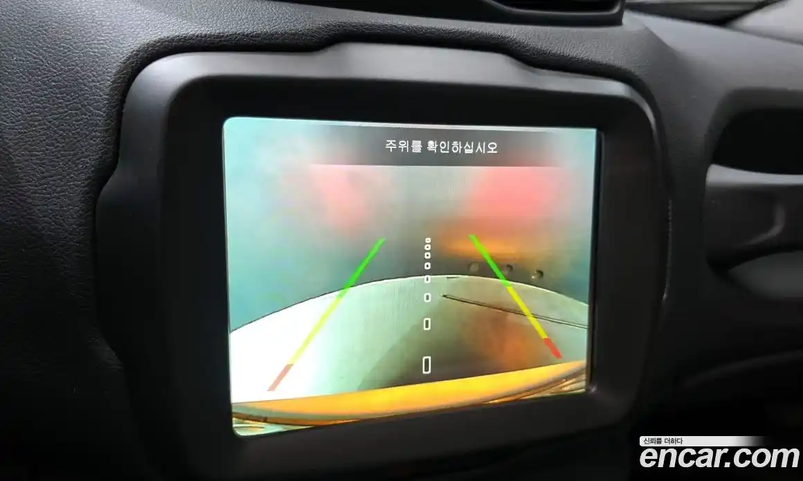 Jeep Renegade 2021 2.4 Автомат в Москве № 534717, фото 15