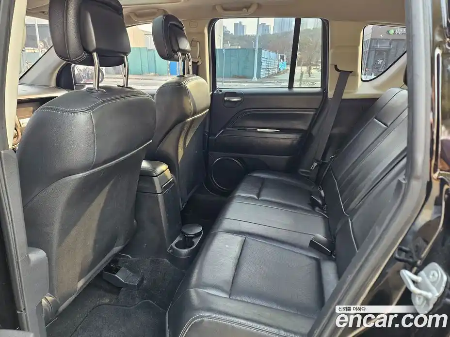 Jeep Compass 2014 2.4 Автомат в Москве № 535358, фото 9