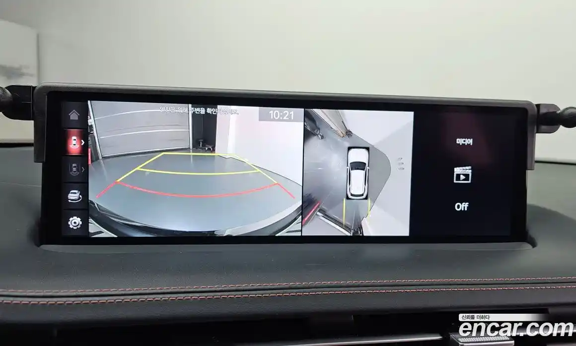 Genesis GV70 2022 2.5 Автомат в Москве № 536382, фото 15