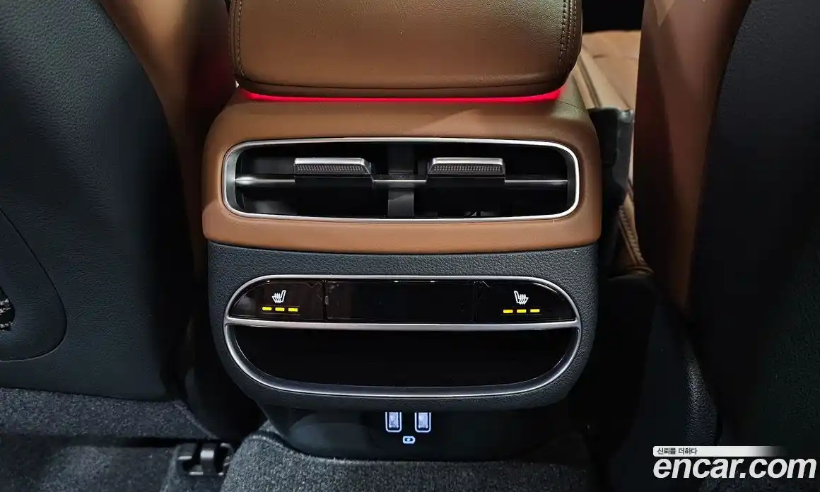 Genesis GV70 2022 2.5 Автомат в Москве № 536382, фото 19