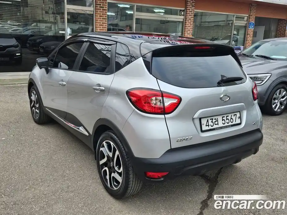 Renault QM3 2015 1.5 Автомат в Москве № 536785, фото 3