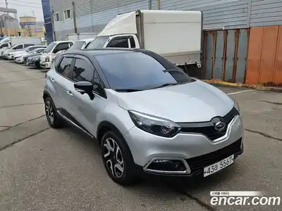 Renault QM3 2015 1.5 Автомат в Москве № 536785, миниатюра 5