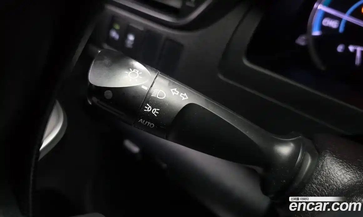 Toyota Camry 2016 2.5 Автомат в Москве № 537809, фото 17