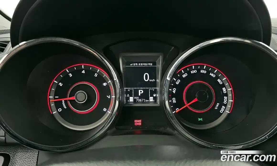 SsangYong TIBOLI 2019 1.6 Автомат в Москве № 538604, фото 8