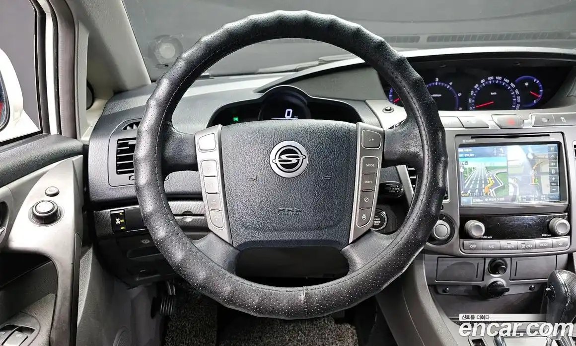 SsangYong Korando 2014 2.0 Автомат в Москве № 539614, фото 13