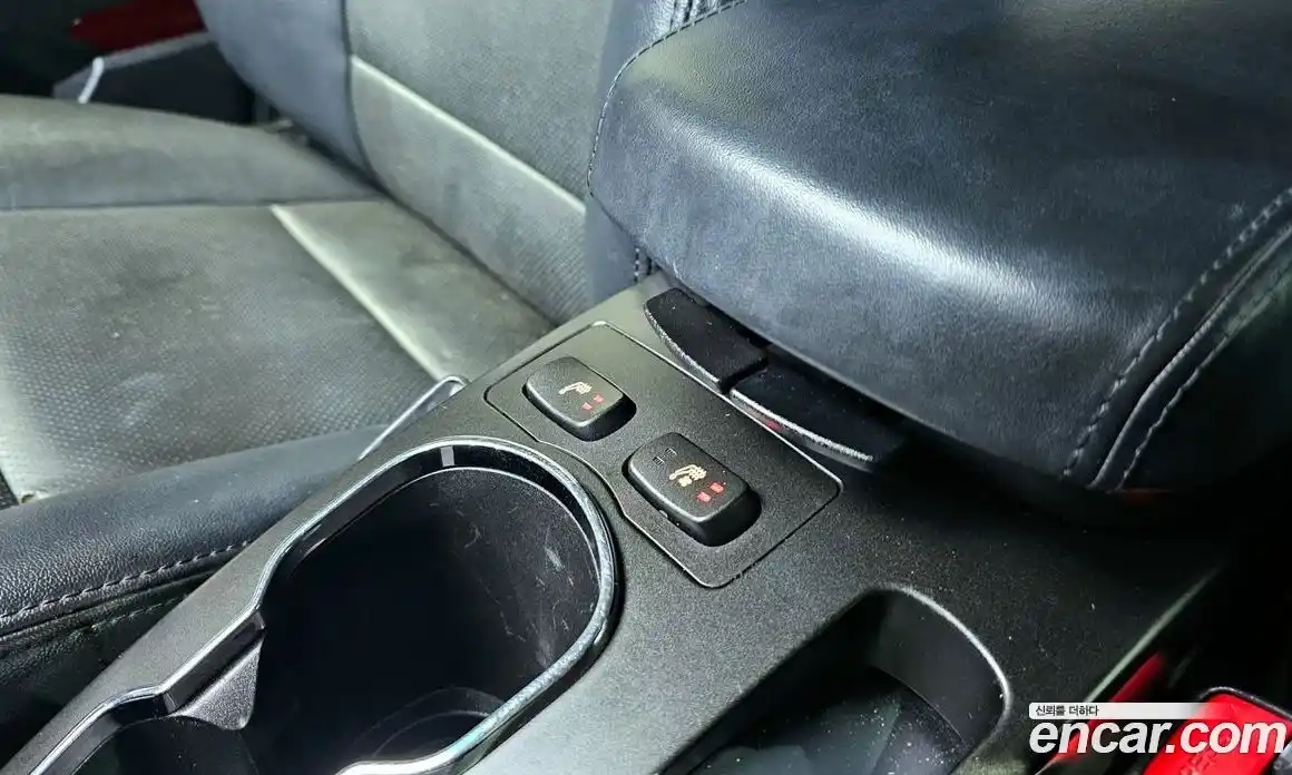 SsangYong Korando 2014 2.0 Автомат в Москве № 539616, фото 16