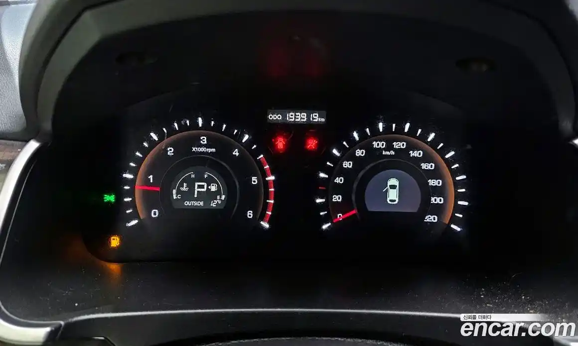 SsangYong Korando 2014 2.0 Автомат в Москве № 539616, фото 8