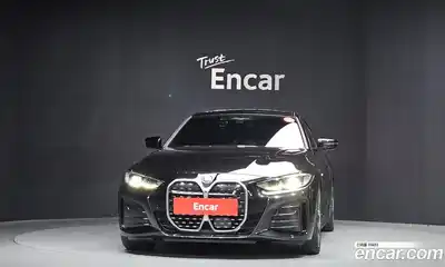 BMW i4 2022 0.2 Автомат в Москве № 539724, миниатюра 3