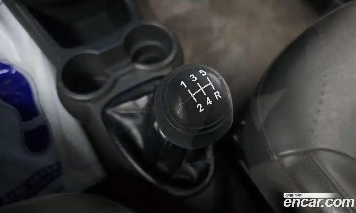 Chevrolet Spark 2014 1.0 Механическая в Москве № 540188, фото 9