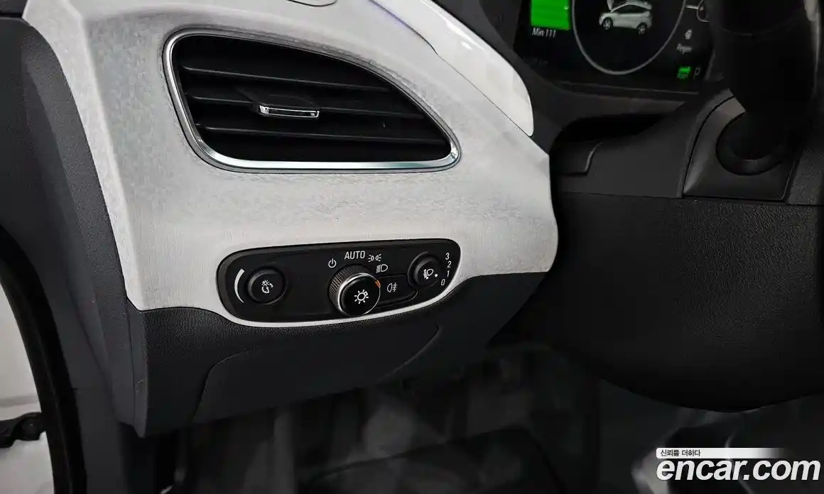 Chevrolet Bolt EV 2018 0.2 Автомат в Москве № 540268, фото 17