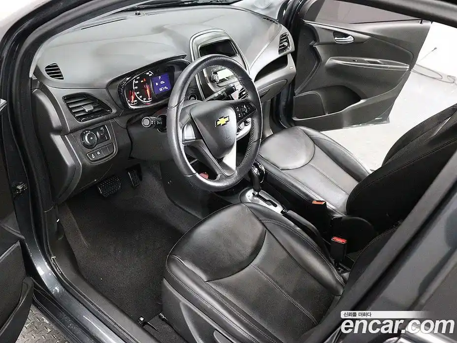 Chevrolet Spark 2017 1.0 Автомат в Москве № 540548, фото 18