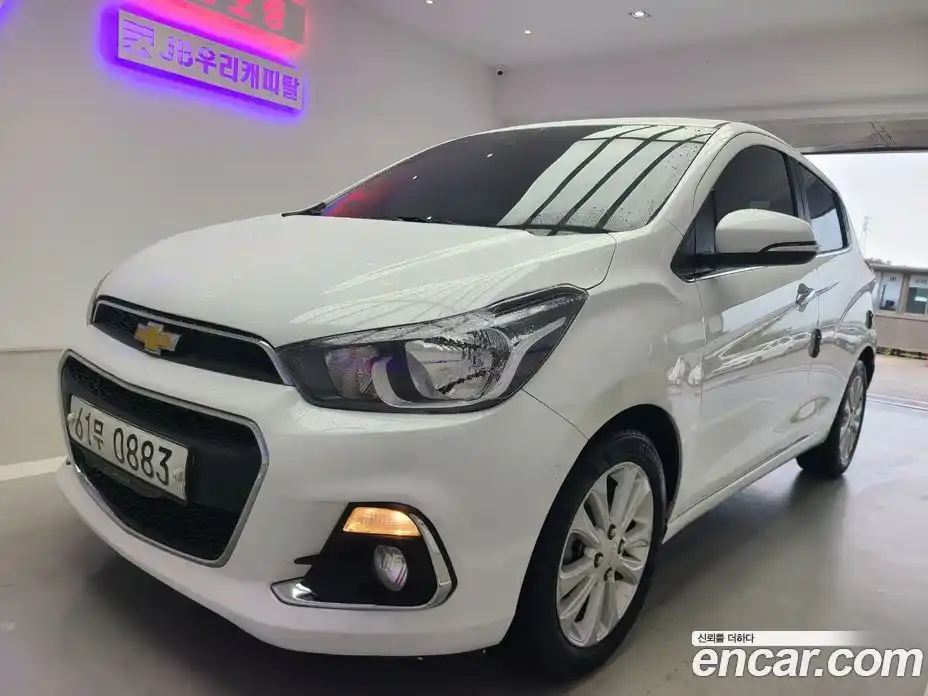 Chevrolet Spark 2016 1.0 Автомат в Москве № 540596, фото 1