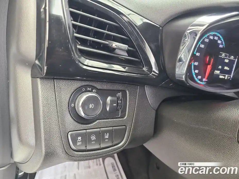 Chevrolet Spark 2016 1.0 Автомат в Москве № 540596, фото 13