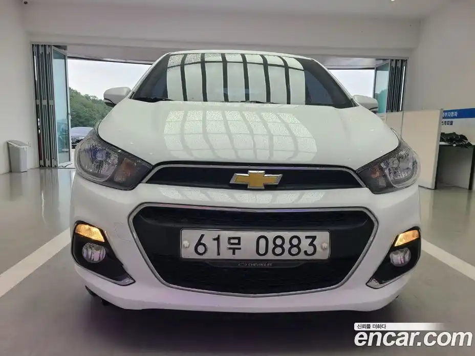 Chevrolet Spark 2016 1.0 Автомат в Москве № 540596, фото 2