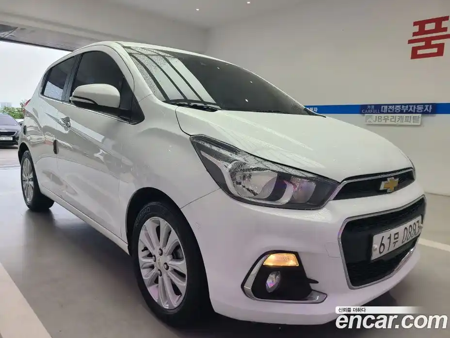 Chevrolet Spark 2016 1.0 Автомат в Москве № 540596, фото 3