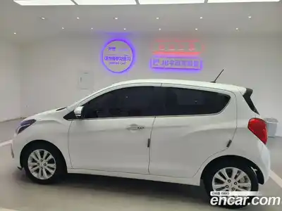 Chevrolet Spark 2016 1.0 Автомат в Москве № 540596, миниатюра 4