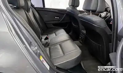 BMW 5-Series 2010 3.0 Автомат в Москве № 540889, миниатюра 12