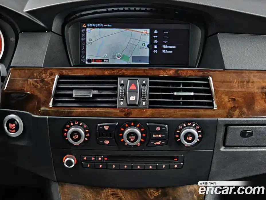 BMW 5-Series 2010 3.0 Автомат в Москве № 540889, фото 14