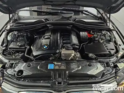 BMW 5-Series 2010 3.0 Автомат в Москве № 540889, миниатюра 6