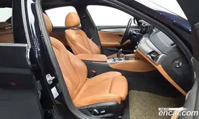 BMW 5-Series 2018 2.0 Автомат в Москве № 541046, миниатюра 11