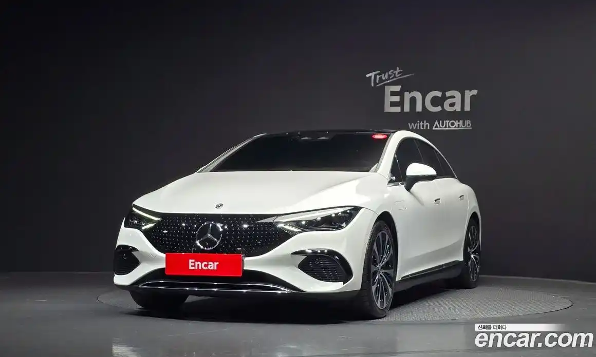 Mercedes-Benz EQE 2023 0.3 Автомат в Москве № 541423, фото 3