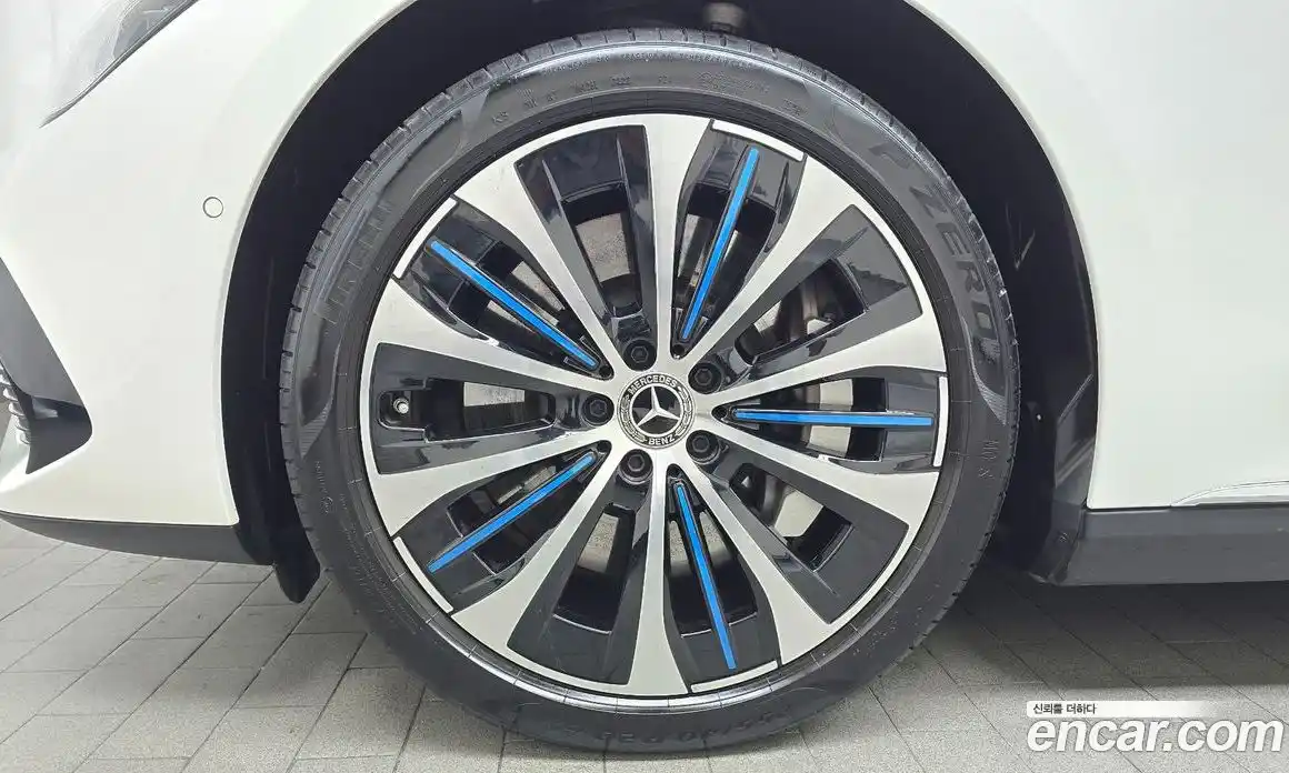 Mercedes-Benz EQE 2023 0.3 Автомат в Москве № 541423, фото 5