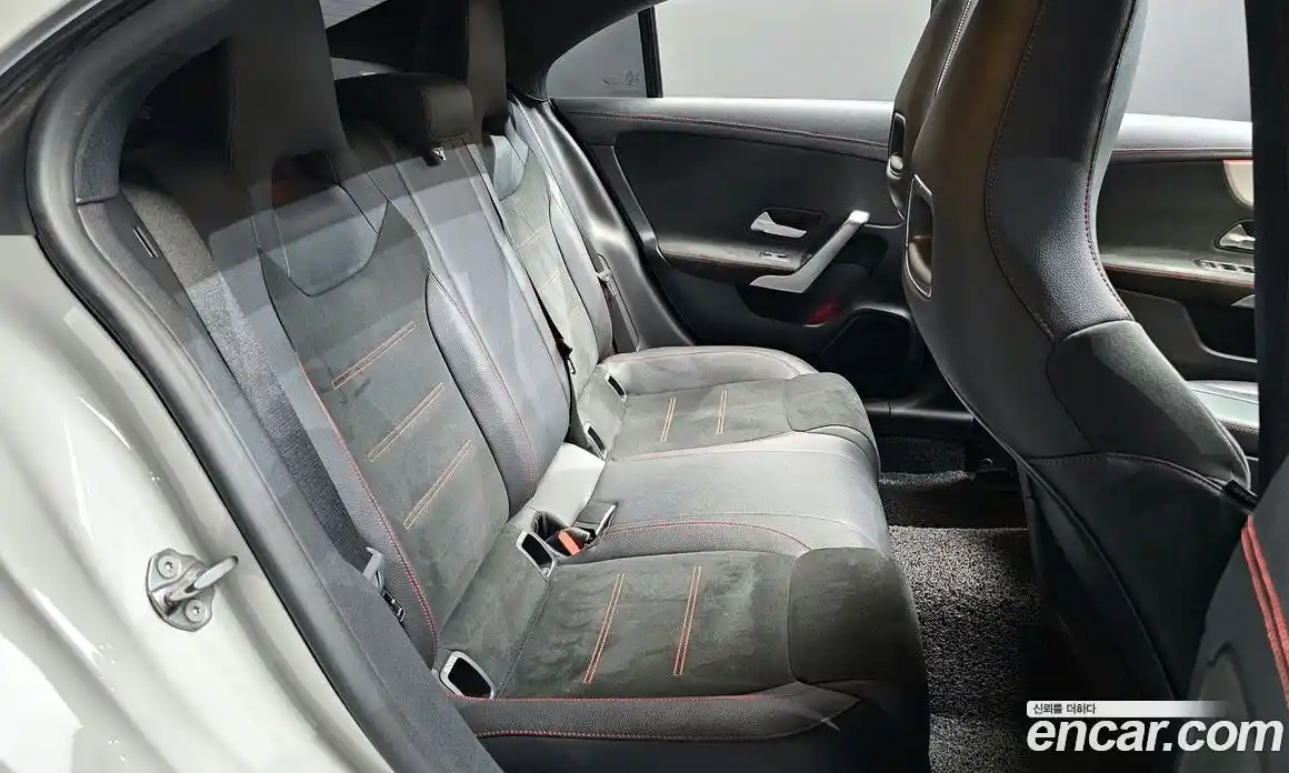 Mercedes-Benz CLA-Class 2020 2.0 Автомат в Москве № 543434, фото 12