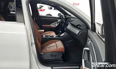 Audi Q3 2023 2.0 Автомат в Москве № 544063, миниатюра 11