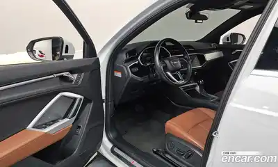 Audi Q3 2023 2.0 Автомат в Москве № 544063, миниатюра 10