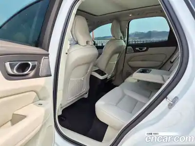 Volvo XC60 2026 2.0 Автомат в Москве № 544989, миниатюра 12