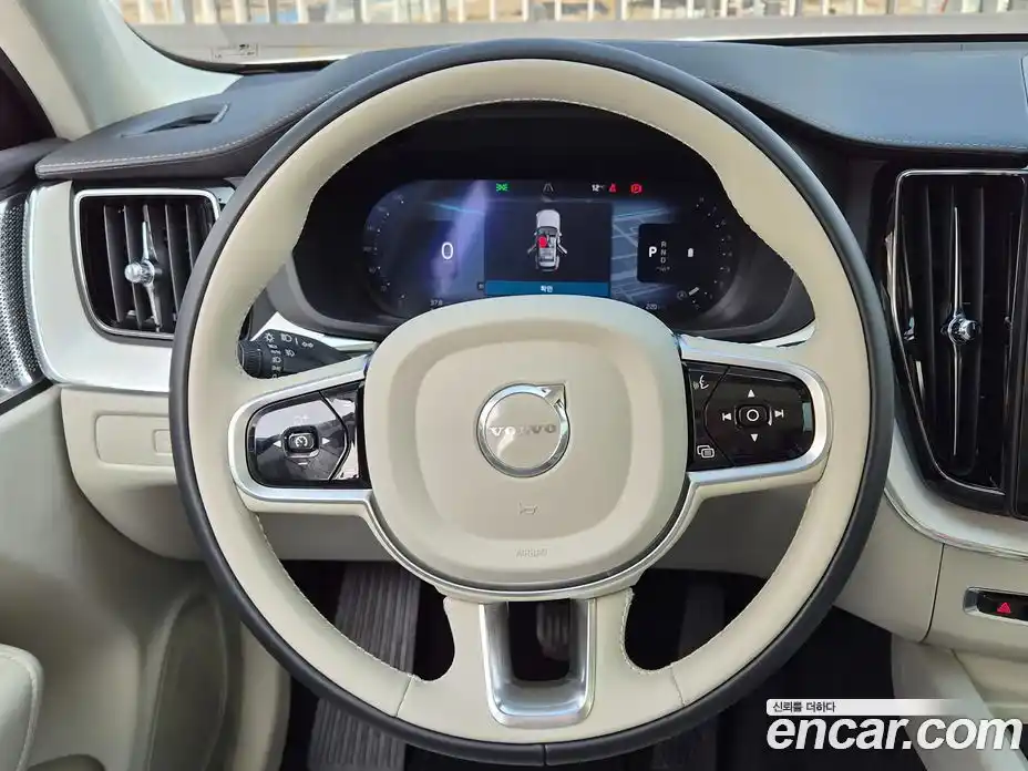 Volvo XC60 2026 2.0 Автомат в Москве № 544989, фото 16