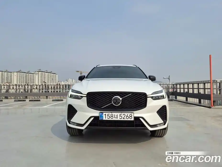 Volvo XC60 2026 2.0 Автомат в Москве № 544989, фото 3