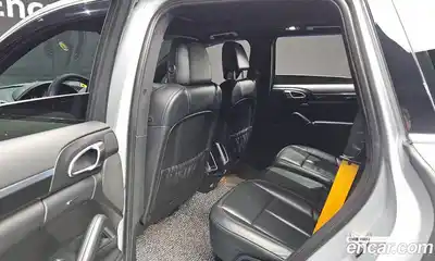 Porsche Cayenne 2011 4.8 Автомат в Москве № 545845, миниатюра 12